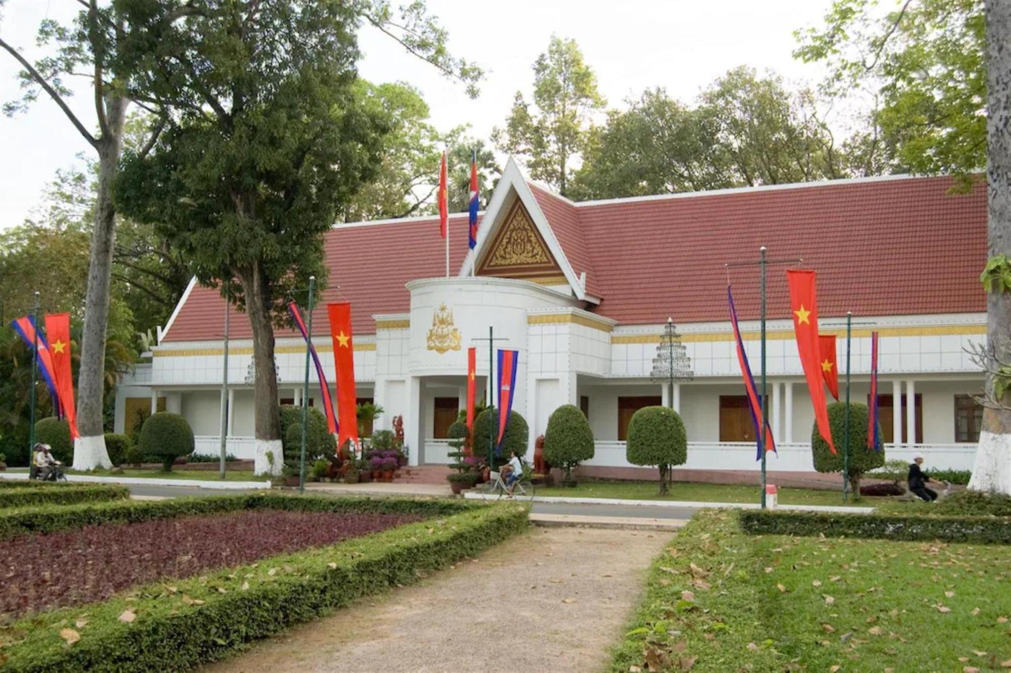 Eg Paradise Angkor Villa Hotel 시엠리아프 외부 사진