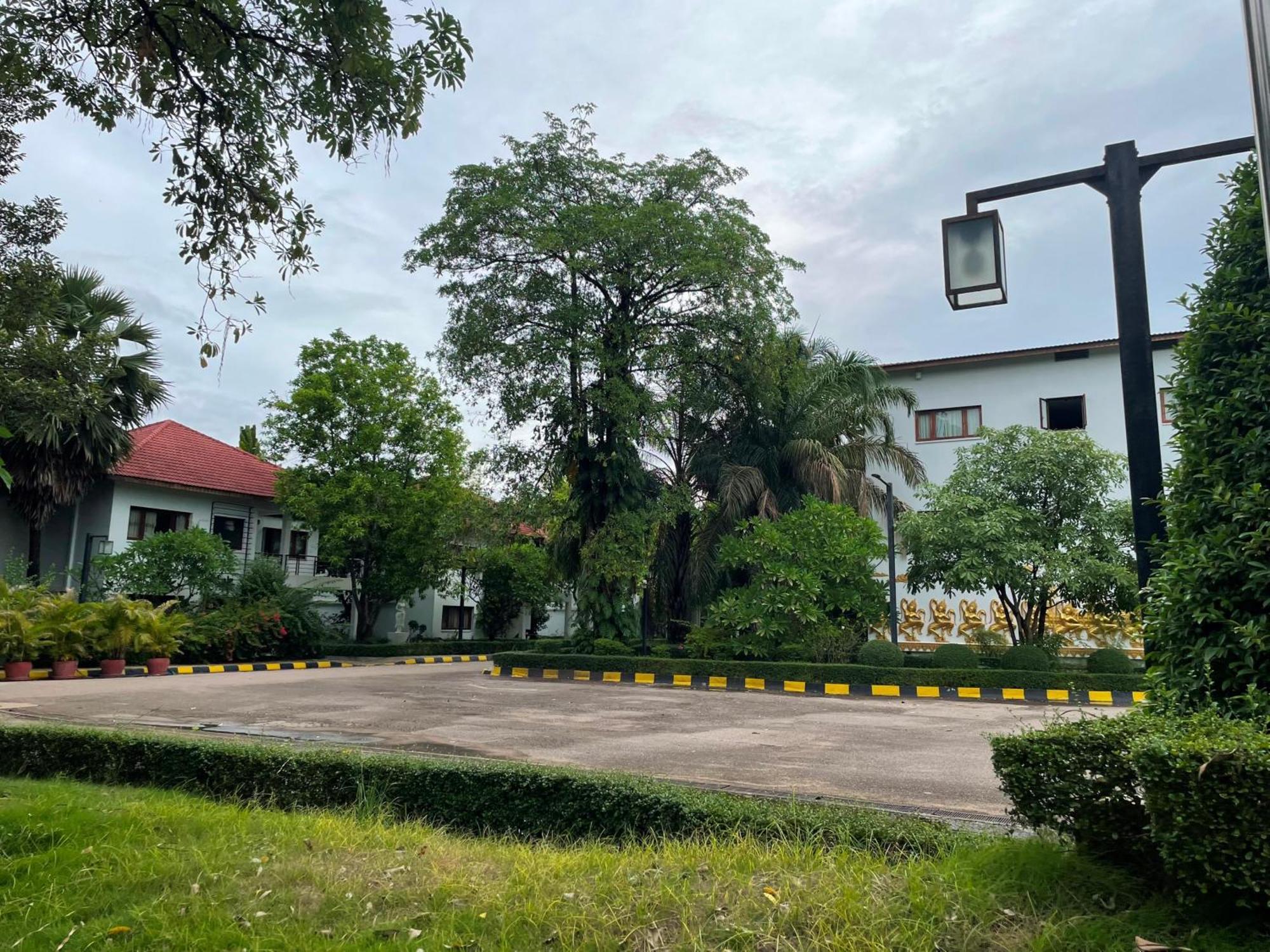 Eg Paradise Angkor Villa Hotel 시엠리아프 외부 사진