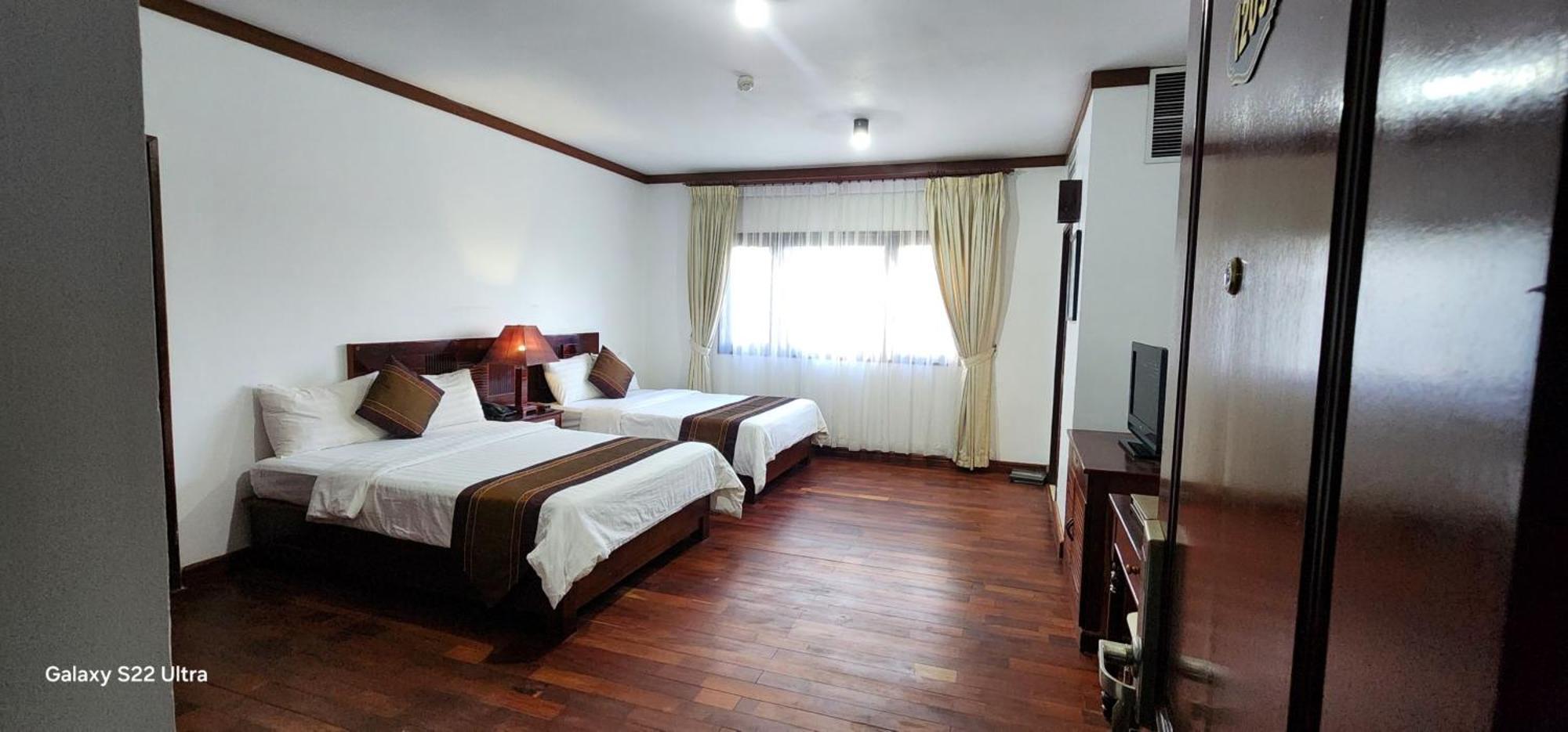 Eg Paradise Angkor Villa Hotel 시엠리아프 외부 사진